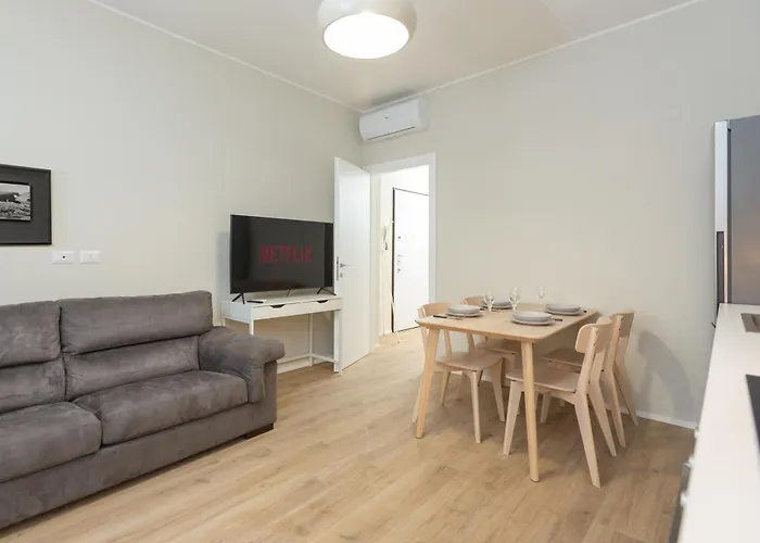 Dreams Exclusive s With Terrace - Free Parking - M1 Station - Near Center